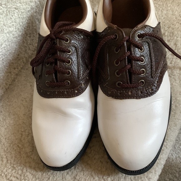 FootJoy Youth White and Dark Brown Golf Saddle Shoes Size 4 - Picture 6 of 7